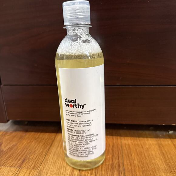 Deal Worthy Floral Scented Baby Wash and Shampoo Tear Free Hypoallergenic 14oz - Picture 2 of 2